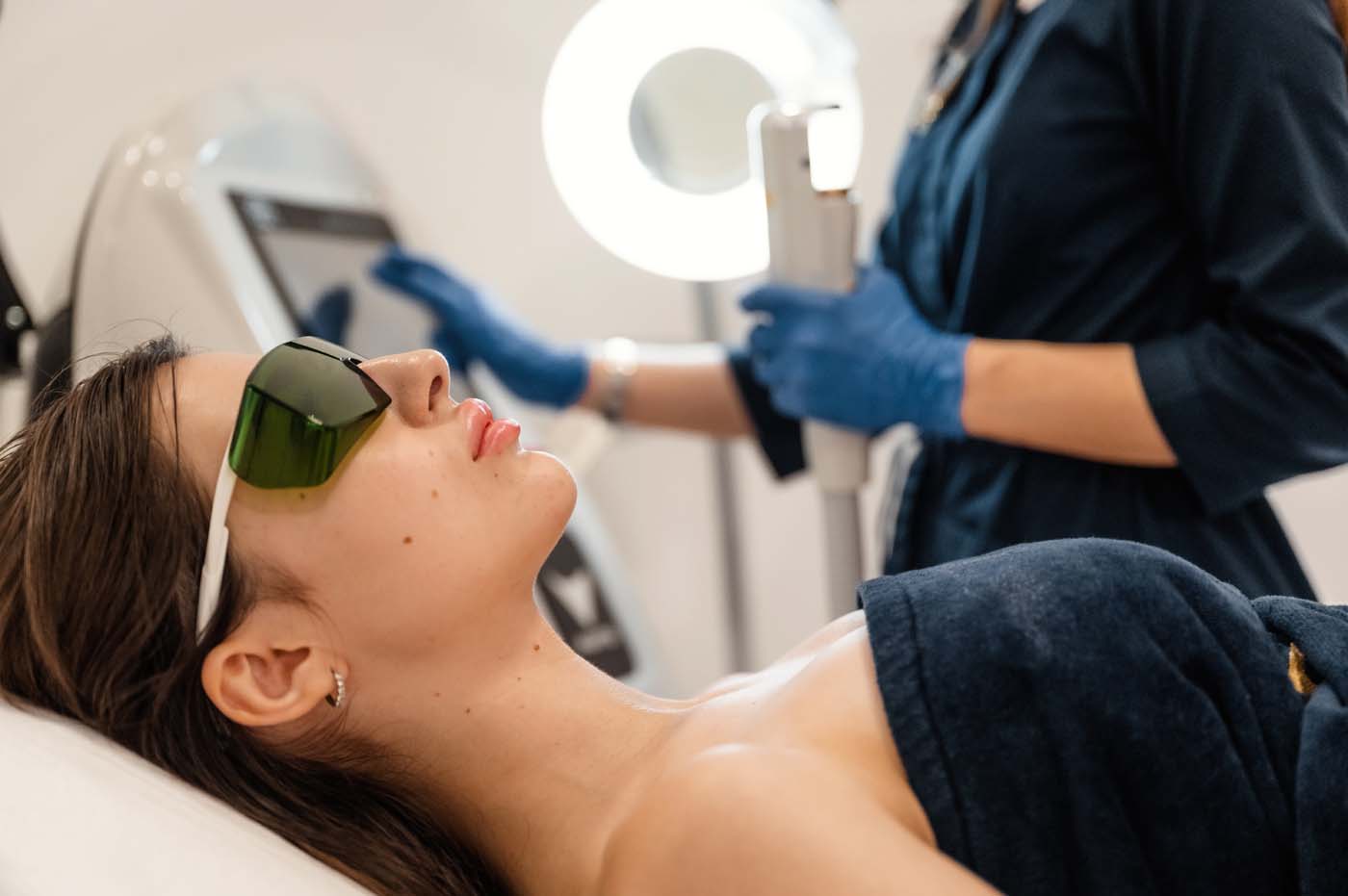 Photorejuvenation facial treatment